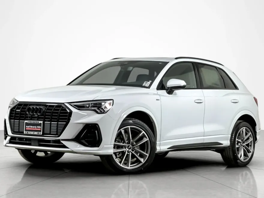 2025 Audi Q3 S line Premium Plus 45 TFSI photo 1