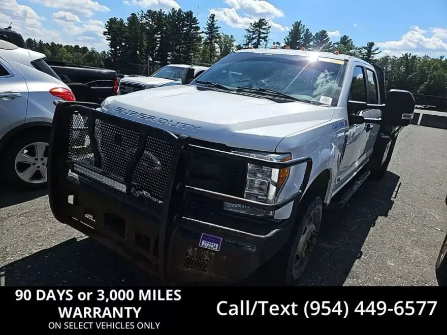 2017 Ford F-350 photo 1