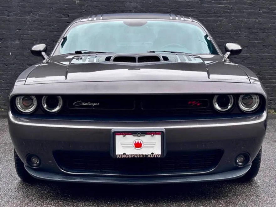 2016 Dodge Challenger R/T Plus Shaker photo 1