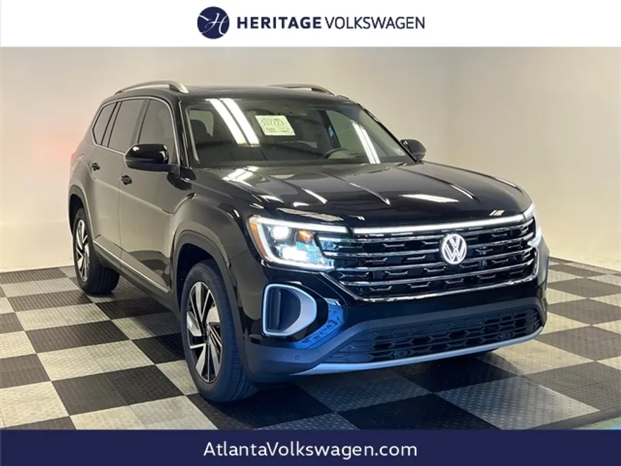 2025 Volkswagen Atlas SEL photo 1