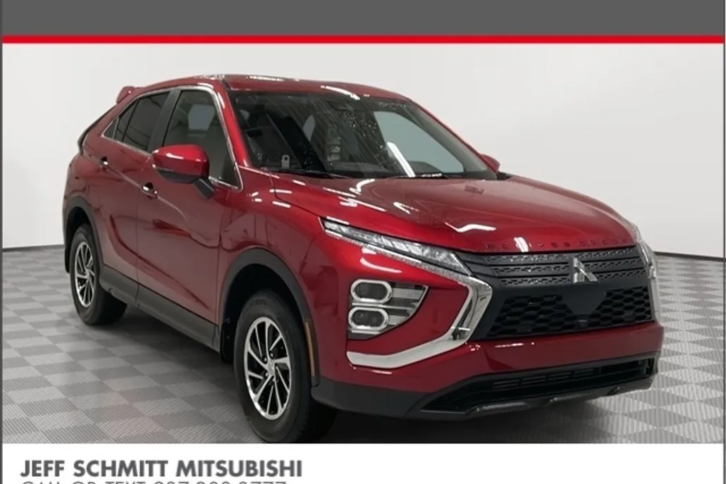 2025 Mitsubishi Eclipse Cross ES photo 1