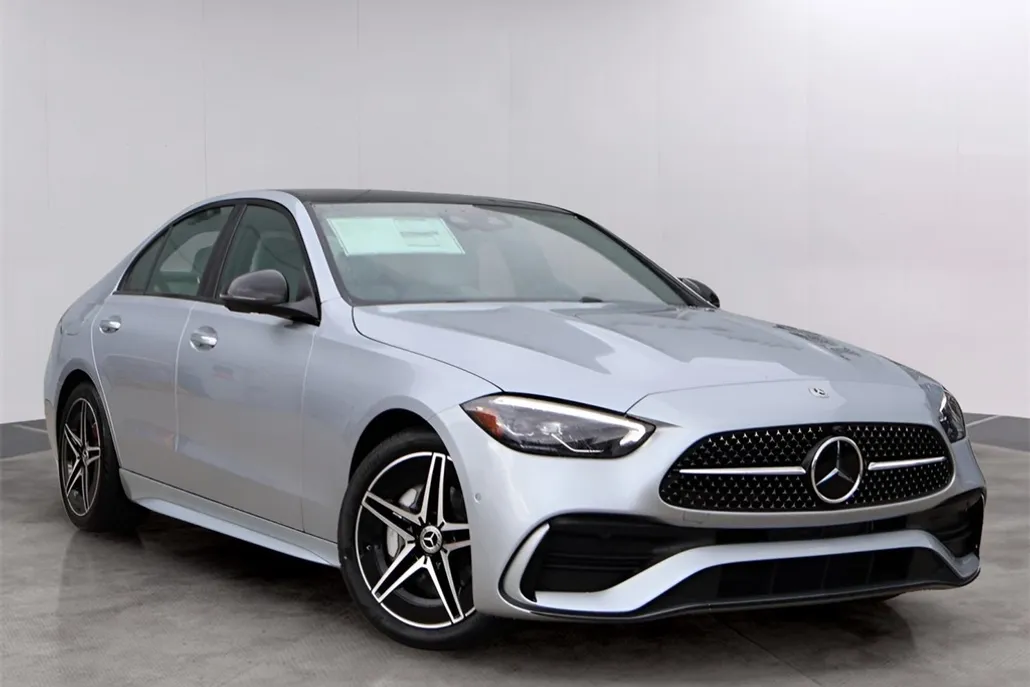 2025 Mercedes Benz C 300 4MATIC photo 1