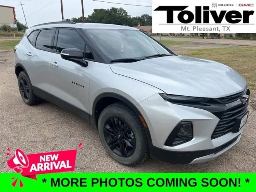 2022 Chevrolet Blazer 2LT photo 1