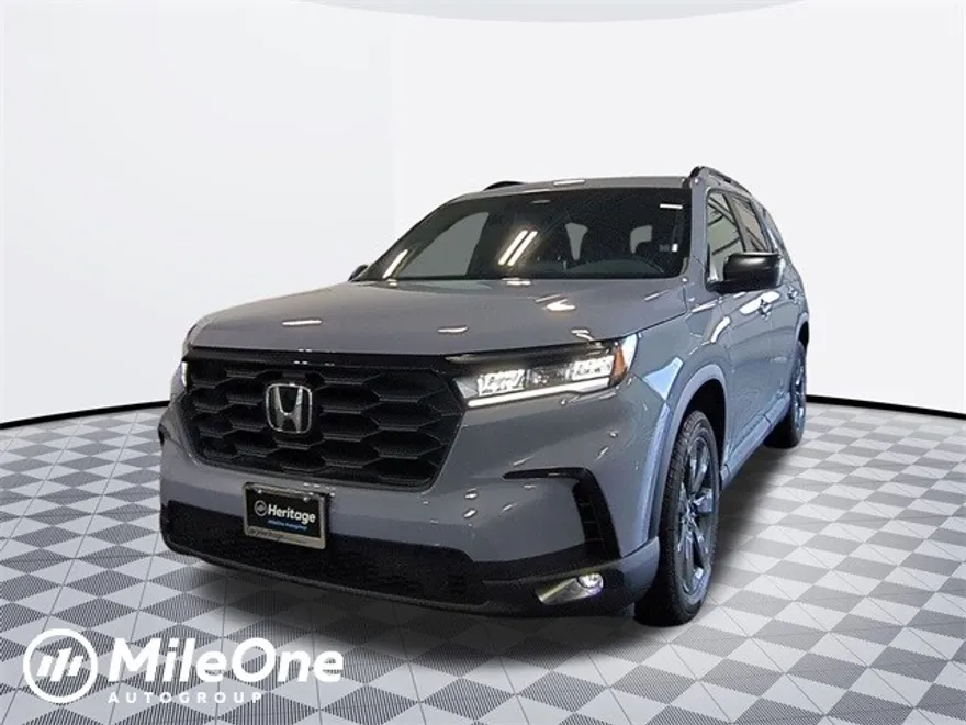 2025 Honda Pilot Sport photo 1