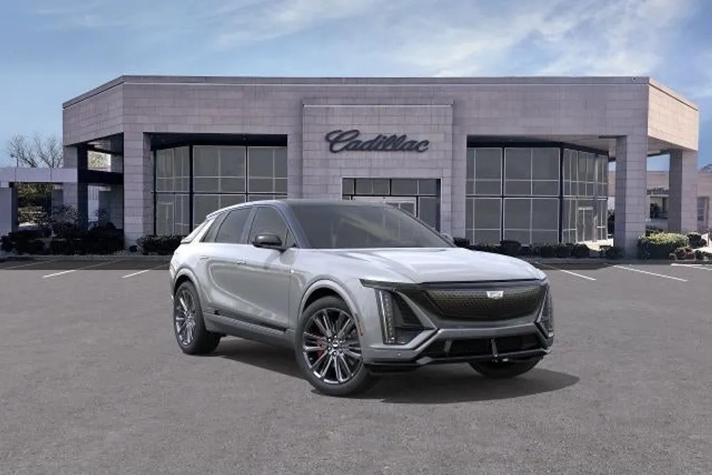 2026 Cadillac Lyriq photo 1