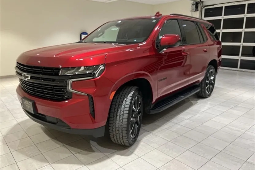 2023 Chevrolet Tahoe RST photo 1
