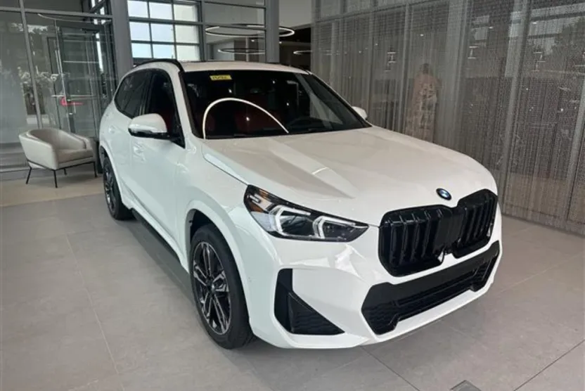 2025 Bmw X1 XDrive28i photo 1