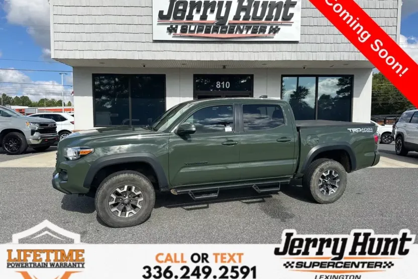 2021 Toyota Tacoma TRD Off-Road photo 1