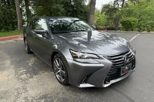 2016 Lexus GS 450h photo 2
