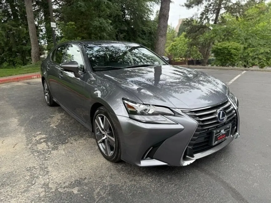 2016 Lexus GS 450h photo 2
