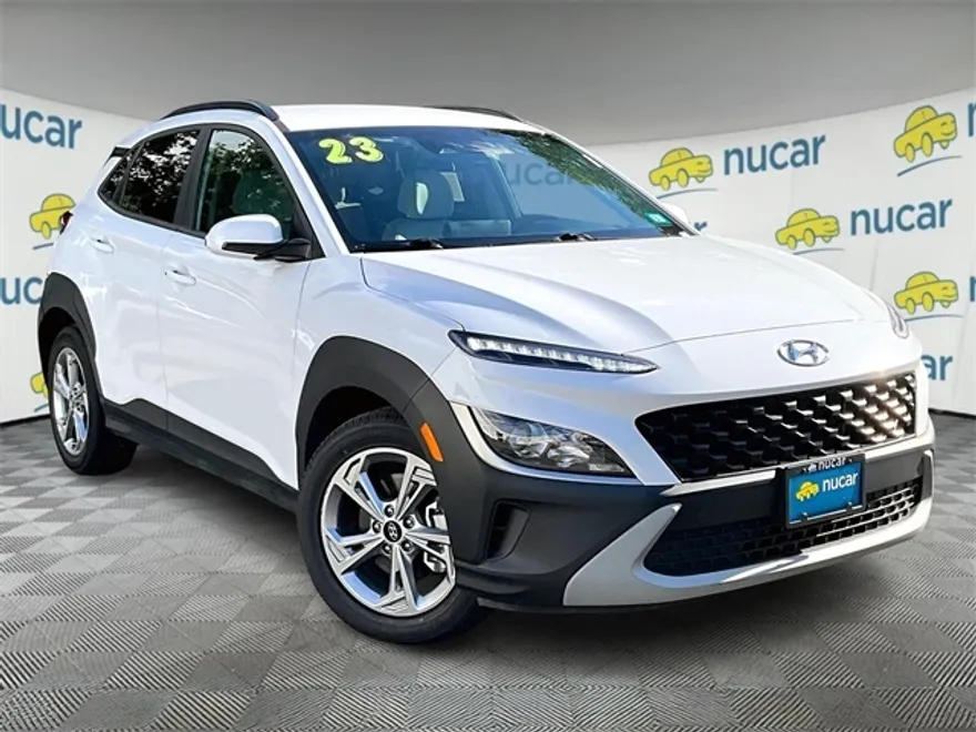 2023 Hyundai Kona SEL photo 1
