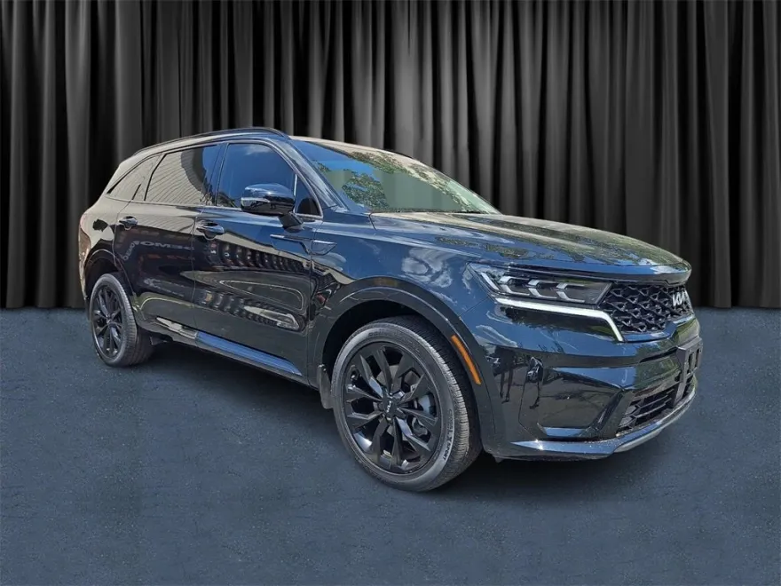 2022 Kia Sorento SX photo 1