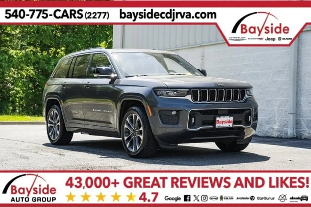 2022 Jeep Grand Cherokee Overland photo 1