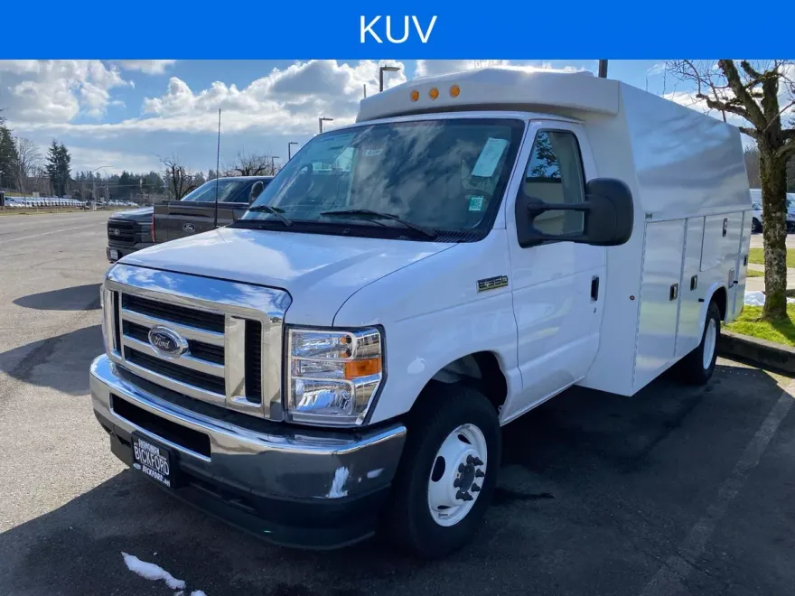 2025 Ford E-350 photo 1