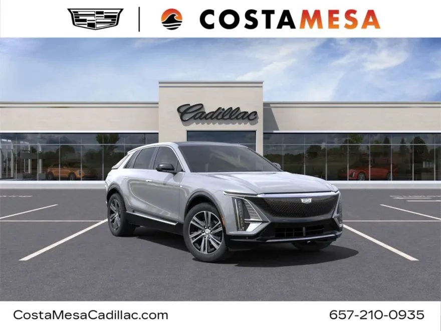 2025 Cadillac Lyriq Luxury photo 1
