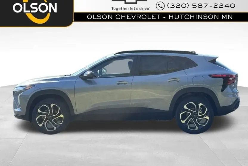 2025 Chevrolet Trax photo 1