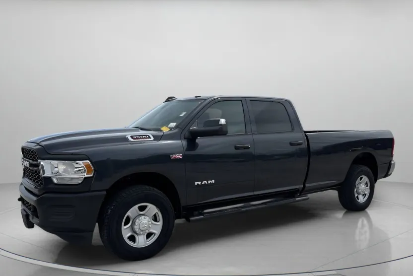 2021 Ram 3500 Tradesman photo 1