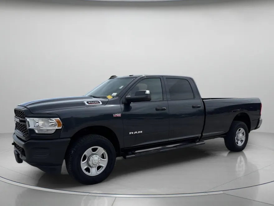 2021 Ram 3500 Tradesman photo 1