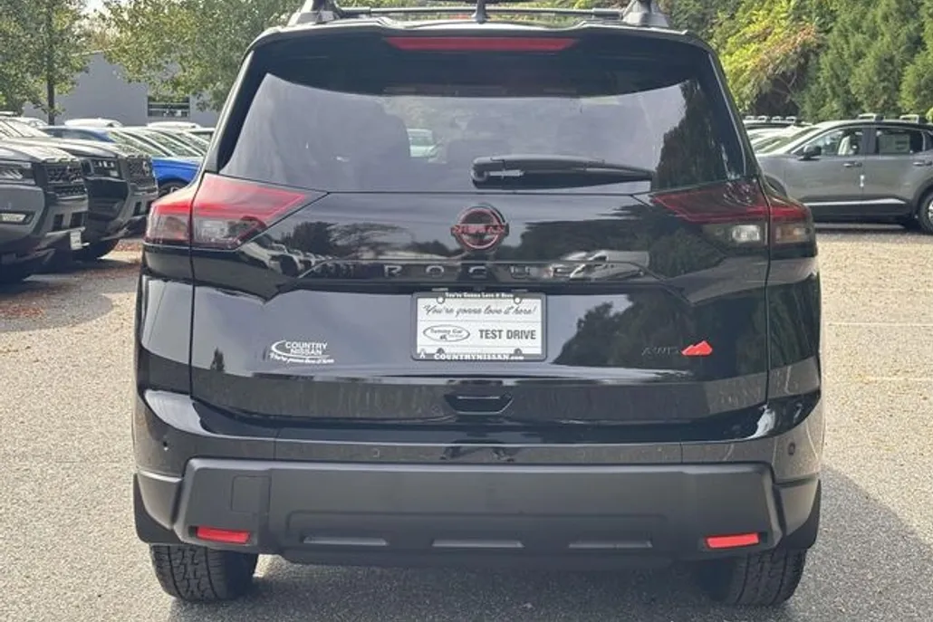 2026 Nissan Rogue SV photo 1