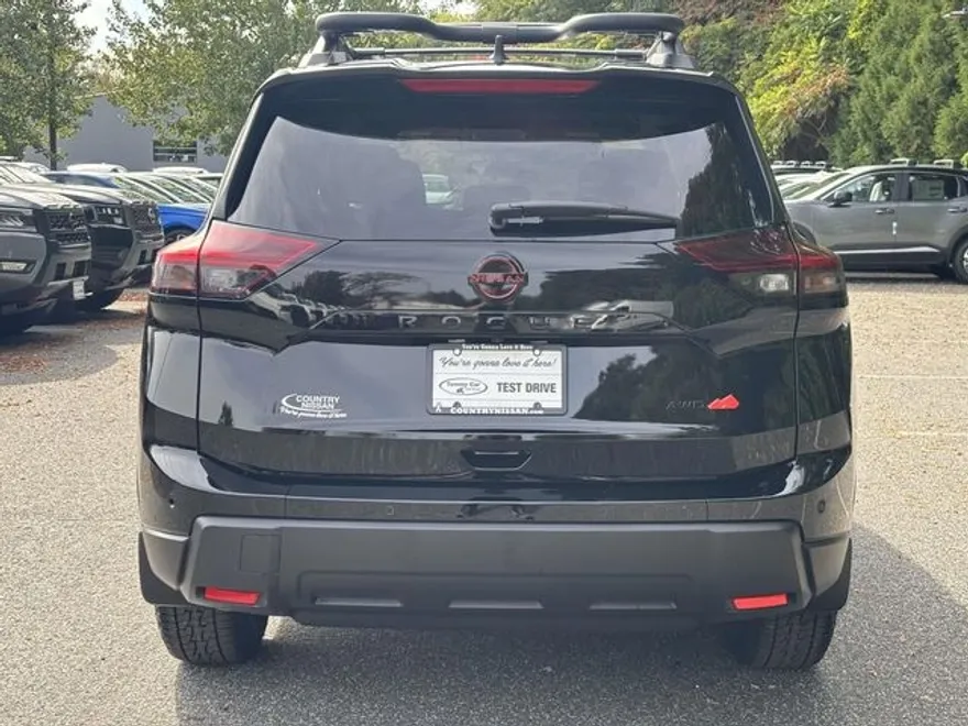 2026 Nissan Rogue SV photo 1