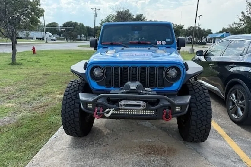 2024 Jeep Wrangler Rubicon X photo 1