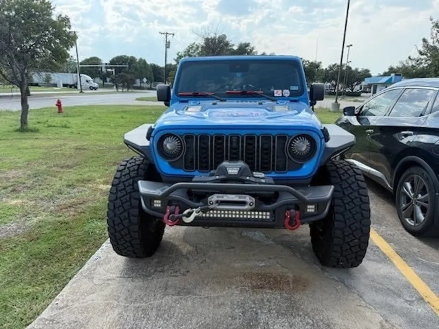 2024 Jeep Wrangler Rubicon X photo 1