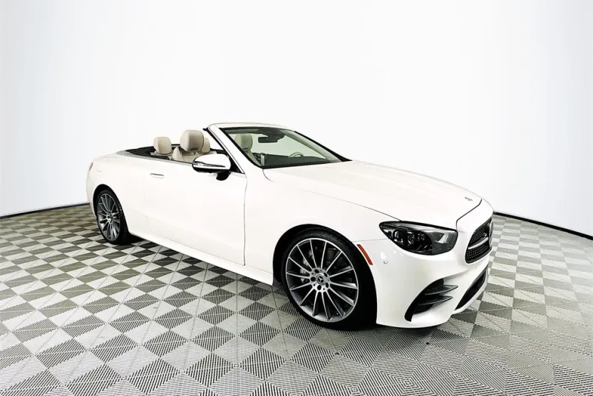 2021 Mercedes Benz E 450 photo 1