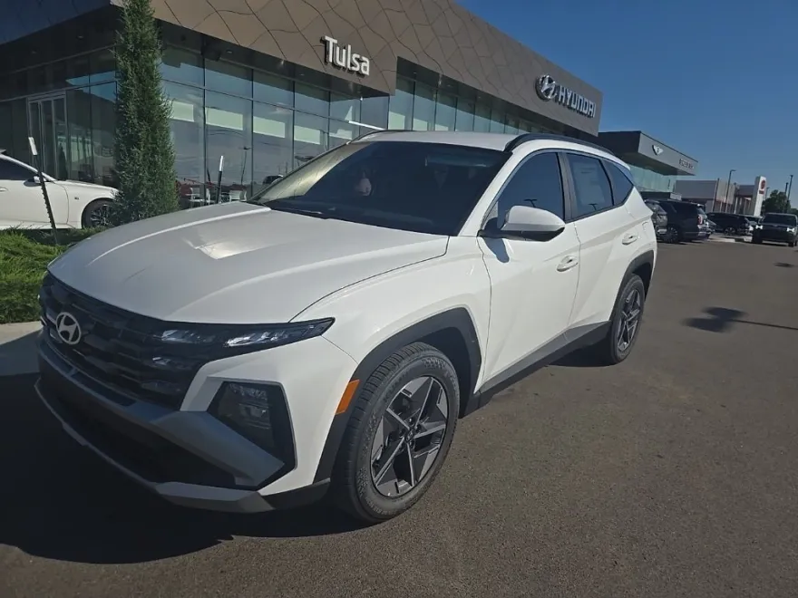 2026 Hyundai Tucson SEL photo 1