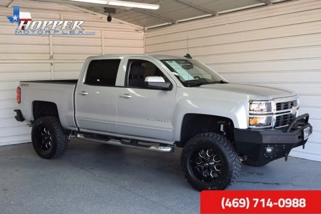 2015 Chevrolet Silverado 1500 LT photo 1