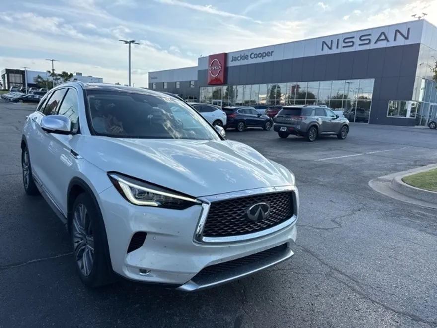 2021 Infiniti QX50 Essential photo 1
