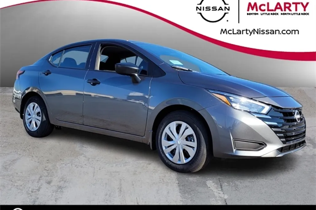 2025 Nissan Versa S photo 1