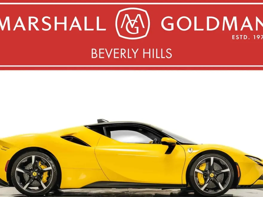 2022 Ferrari SF90 Stradale photo 1