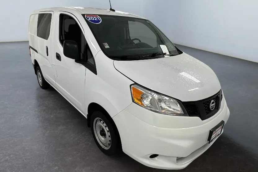 2021 Nissan NV200 S photo 1