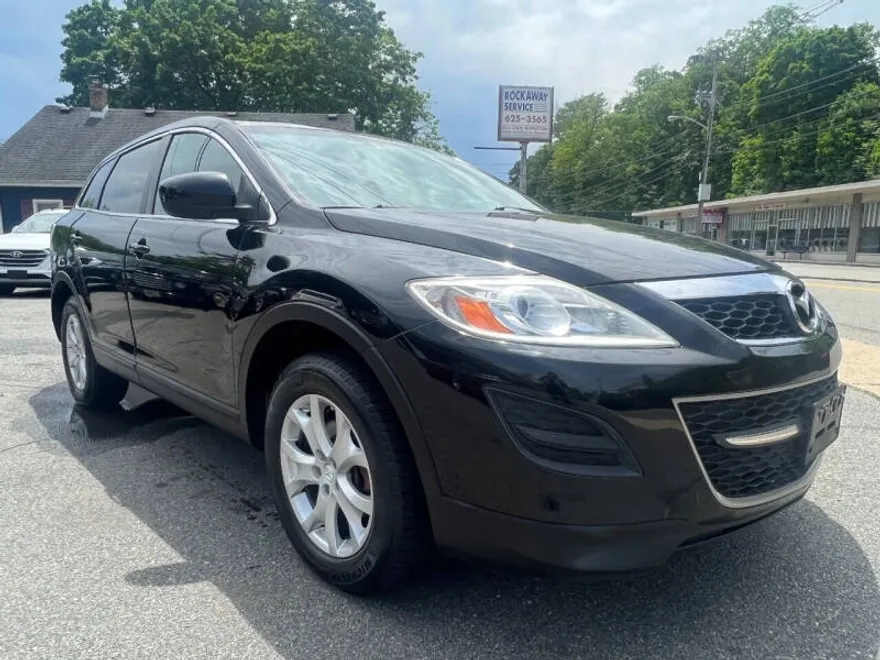 2011 Mazda CX-9 Sport photo 1