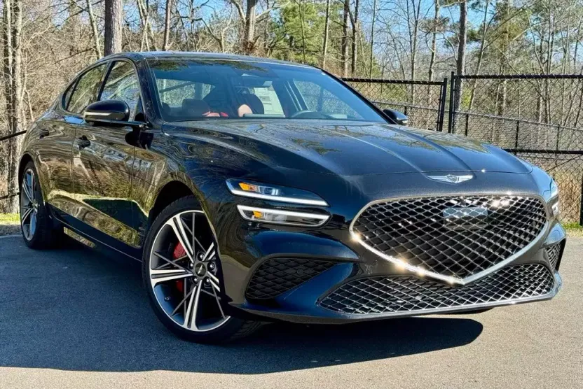 2025 Genesis G70 3.3T Sport Advanced photo 1