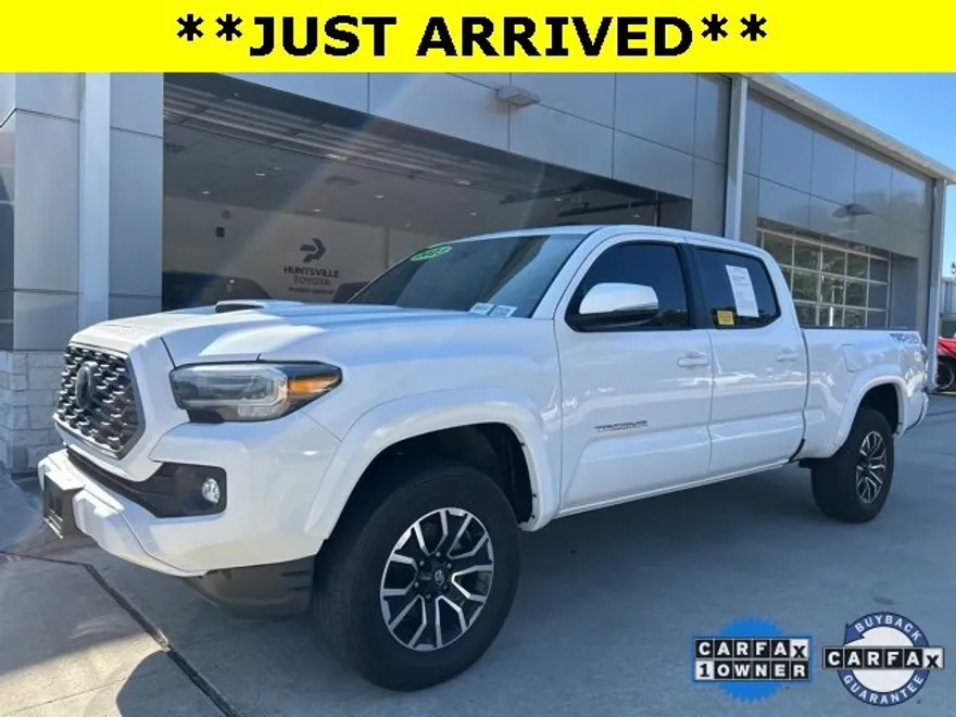 2023 Toyota Tacoma TRD Sport V6 photo 1