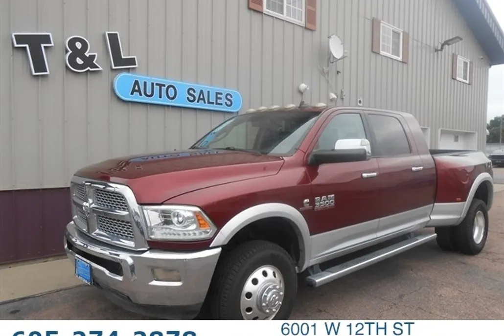 2016 Ram 3500 Laramie photo 1