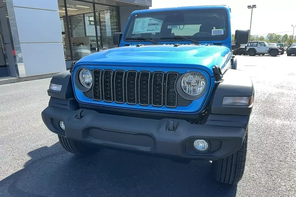 2026 Jeep Wrangler Sport photo 1