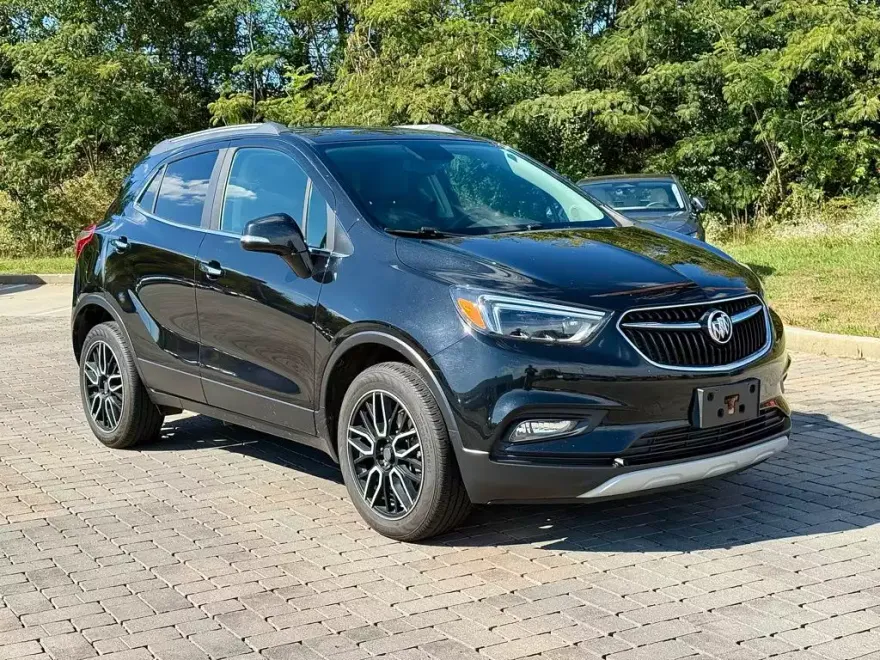 2017 Buick Encore Essence photo 1