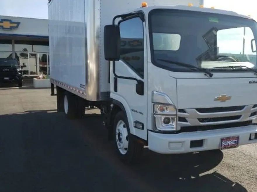 2024 Chevrolet Silverado 4500HD photo 1