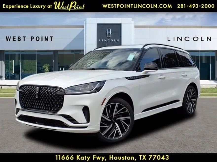 2025 Lincoln Aviator Black Label photo 1