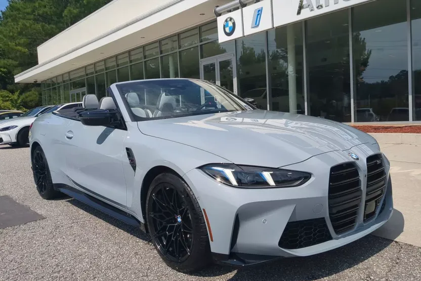 2026 Bmw M4 Competition xDrive Convertible photo 1