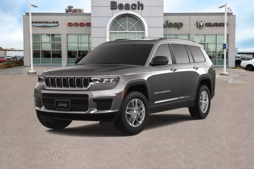 2025 Jeep Grand Cherokee Laredo photo 1