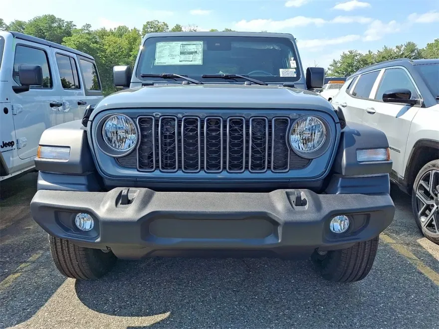 2025 Jeep Wrangler Sport S photo 1