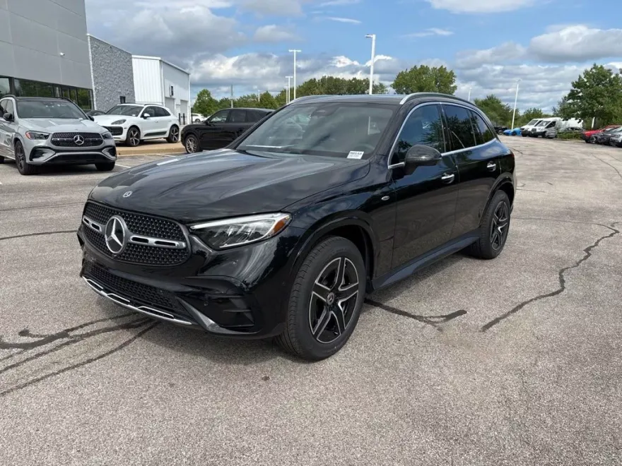2025 Mercedes Benz GLC 350e 4MATIC photo 1