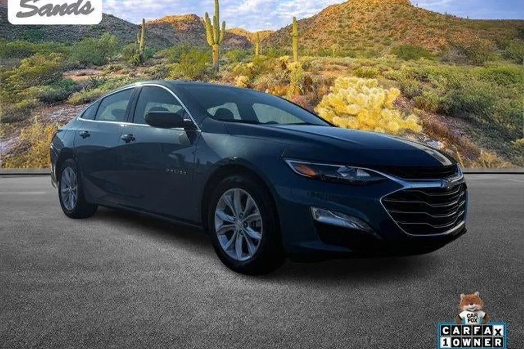2024 Chevrolet Malibu 1LT photo 1