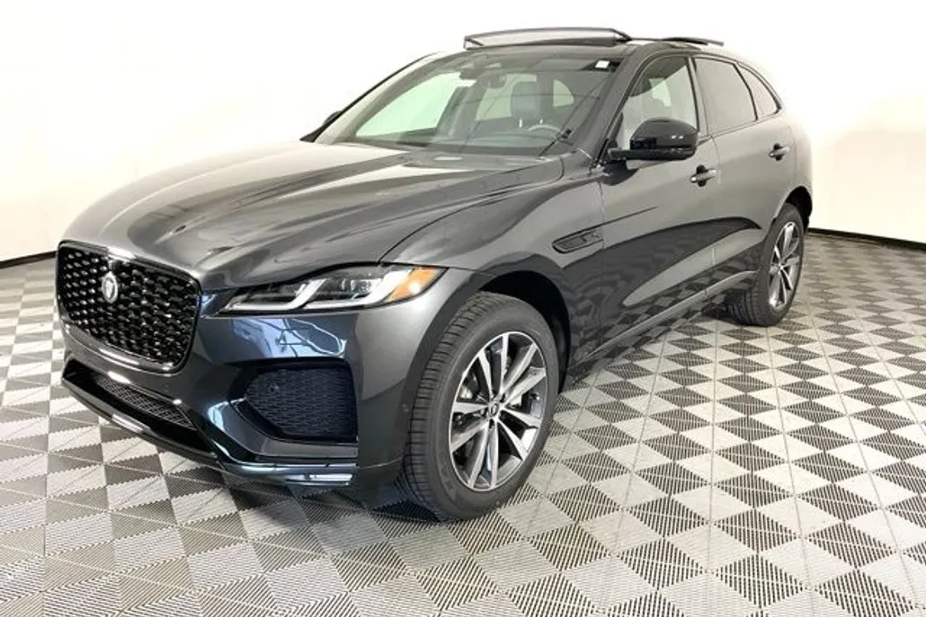 2026 Jaguar F-PACE P250 R-Dynamic S photo 1