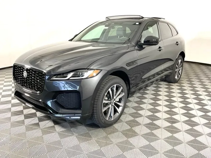 2026 Jaguar F-PACE P250 R-Dynamic S photo 1
