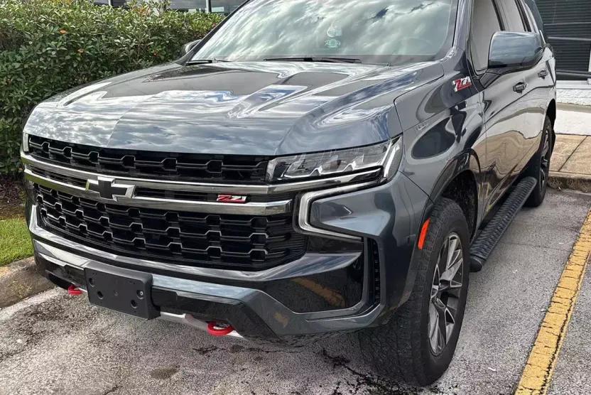 2021 Chevrolet Tahoe Z71 photo 1