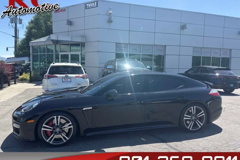 2013 Porsche Panamera Turbo photo 1